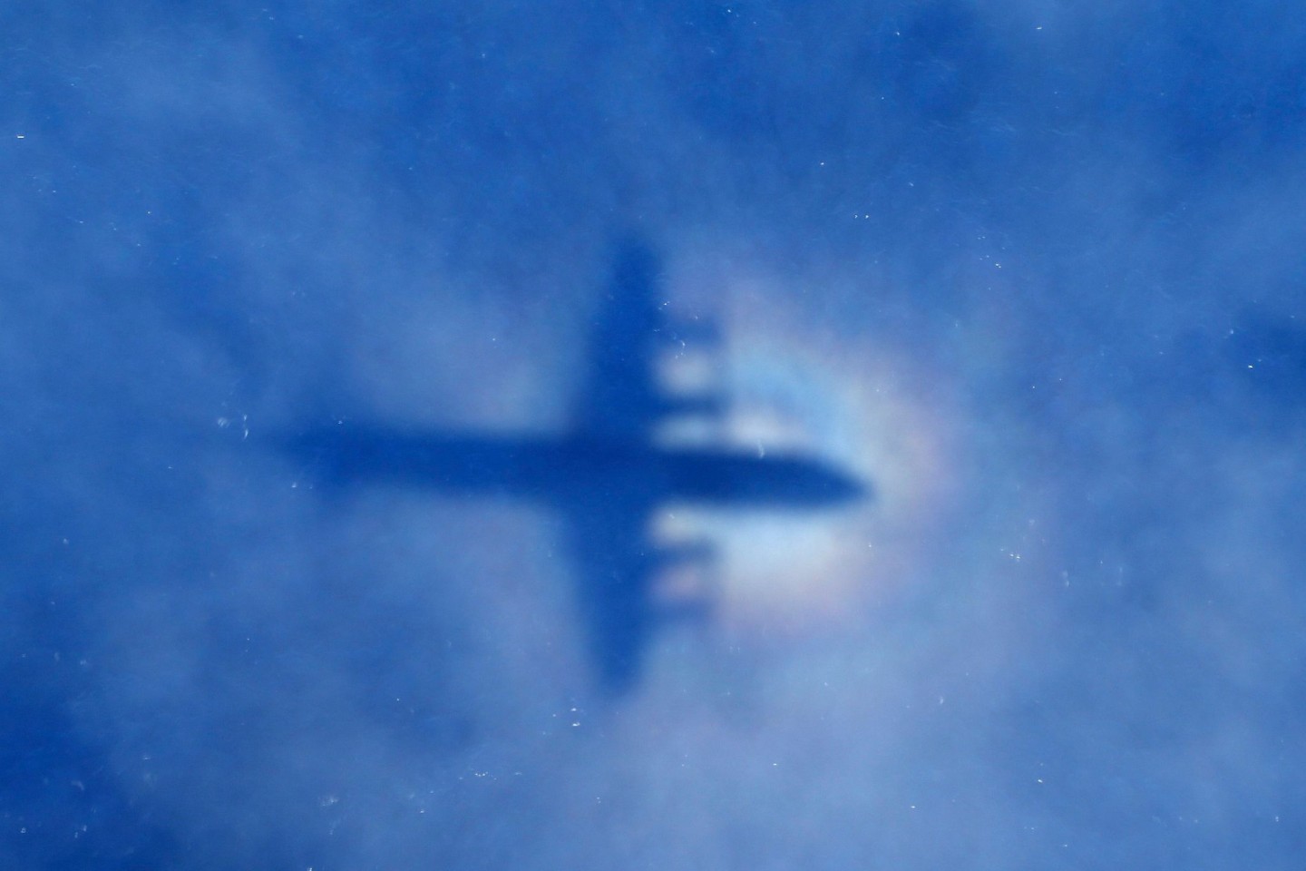 Eine Maschine der Royal New Zealand Air Force P3 Orion sucht nach der vermissten Maschine des Flugs MH370 der Malaysia Airlines.