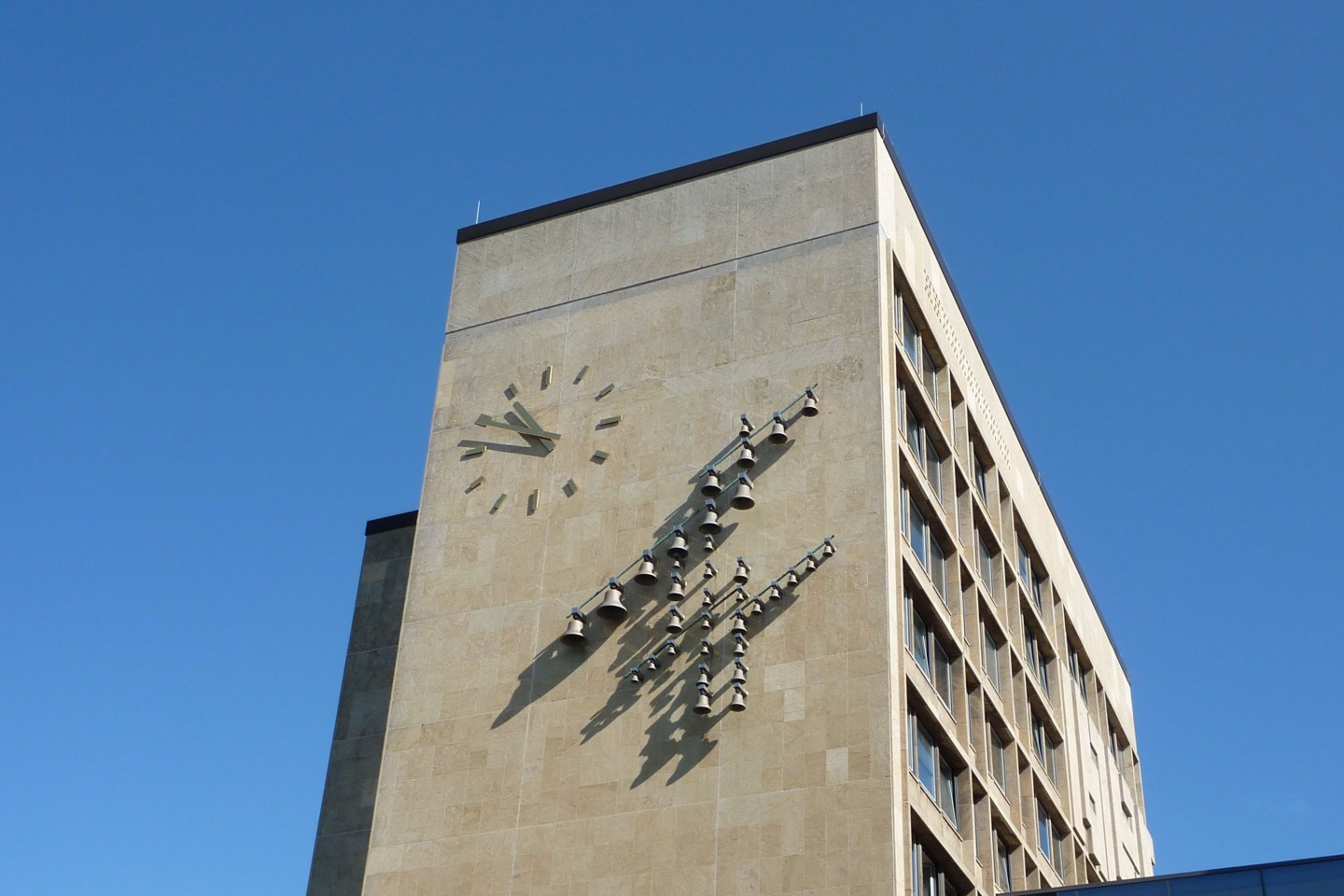 Das Glockenspiel am Gütersloher Rathaus wird 50 Jahre alt