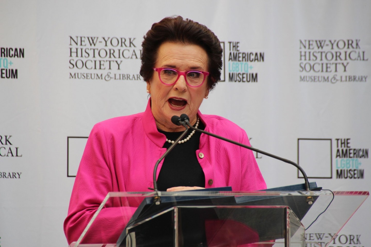 Der frühere Tennisstar Billie Jean King war bei der Grundsteinlegung eines LGBTQ+-Museums in New York dabei.