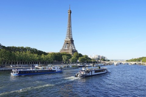 Pariser Eiffelturm öffnet wieder