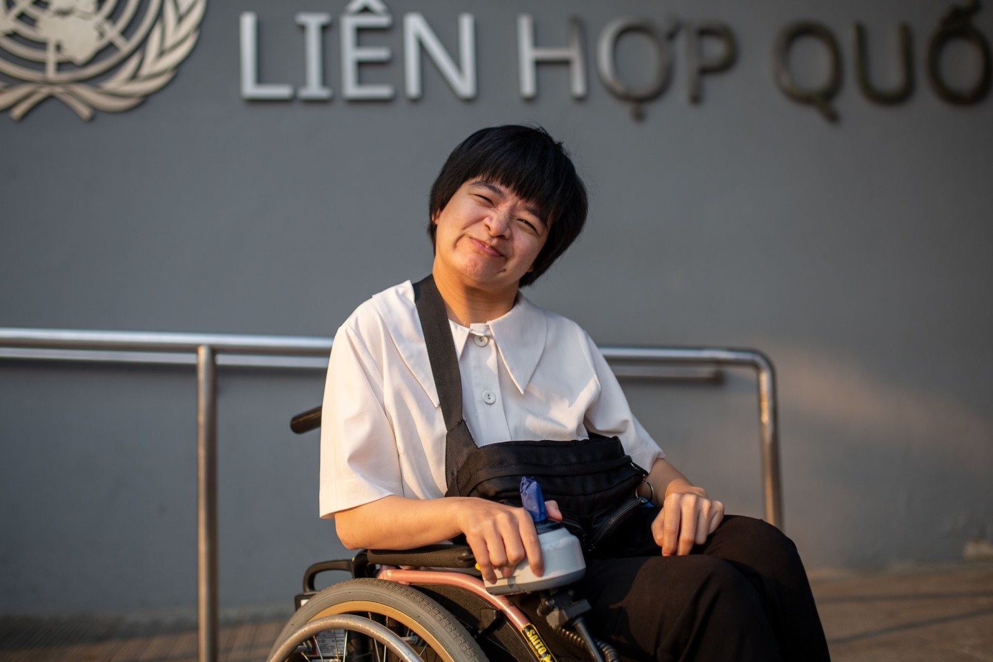 Hieu Luu, die für die UN als Anlaufstelle für Behinderte arbeitet, hat eine Kampagne für mehr Barrierefreiheit in Vietnam gestartet.